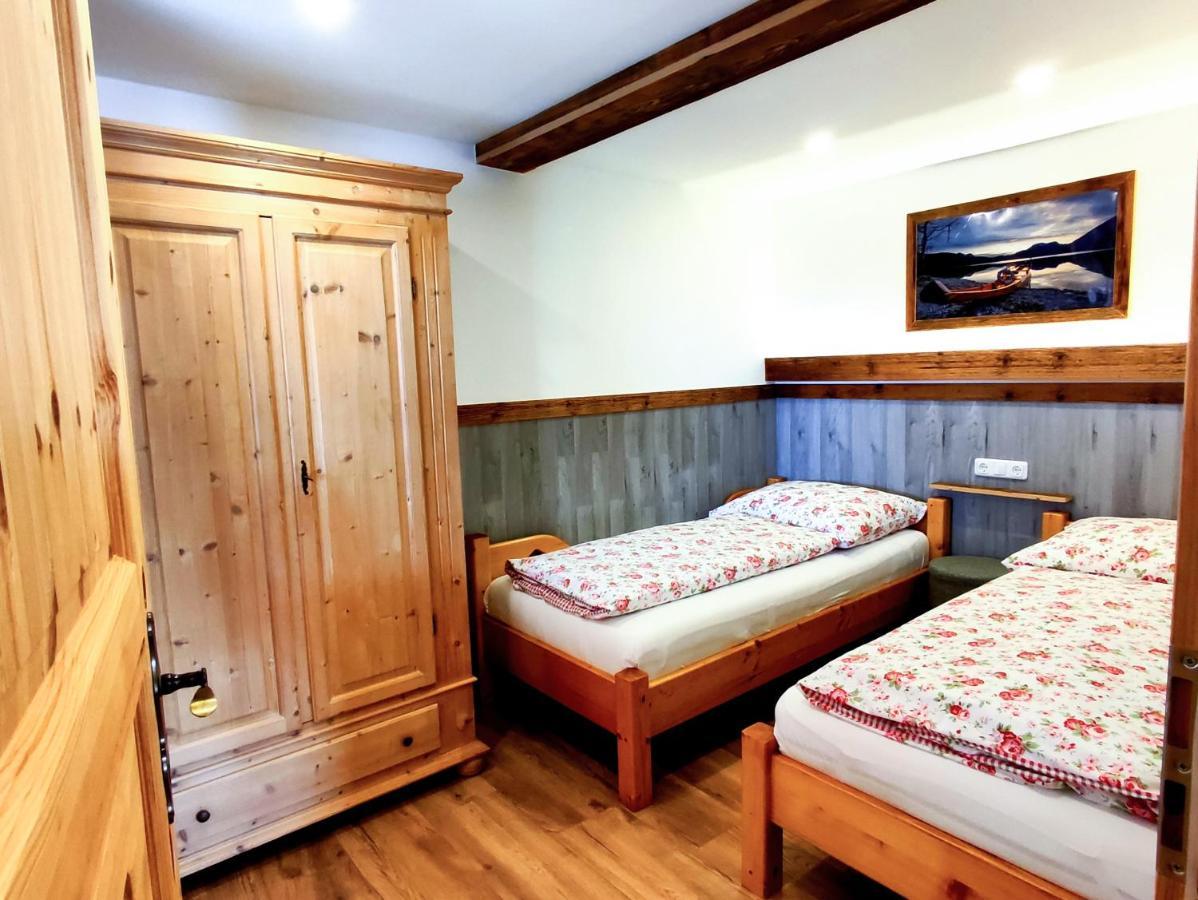 Ferienwohnung Grundlsee, Willkommen In Mami'S Ferienwohnung Extérieur photo